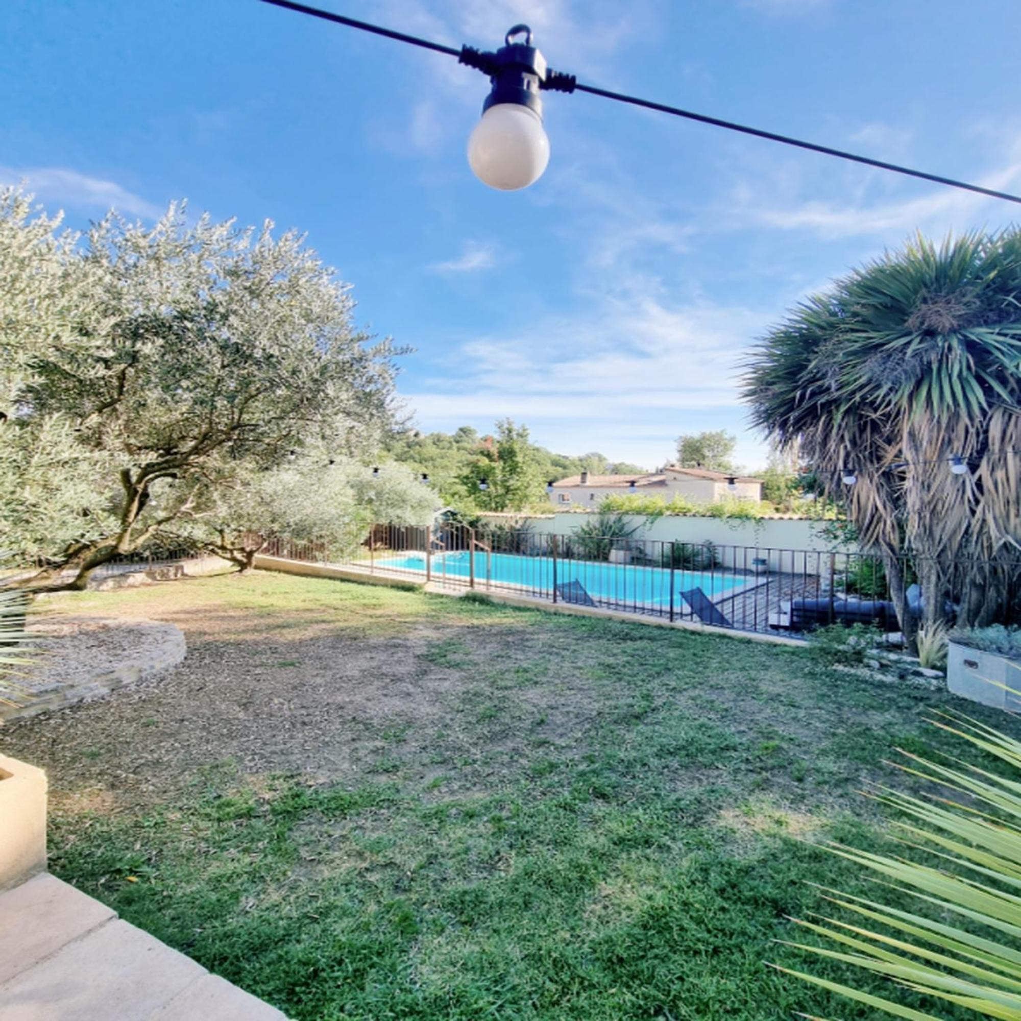 Villa Oasis En Provence Luberon Pierrevert Esterno foto