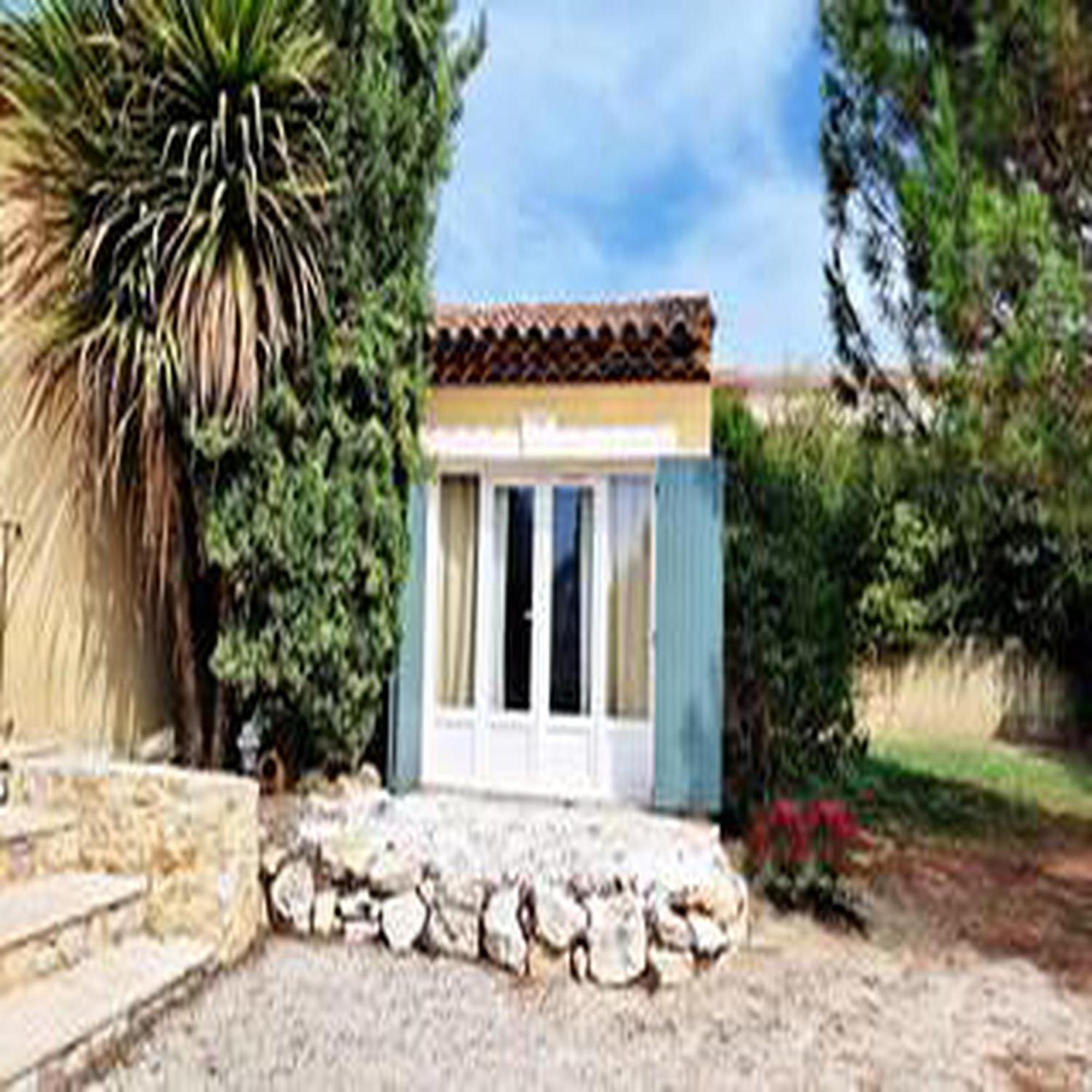 Villa Oasis En Provence Luberon Pierrevert Esterno foto